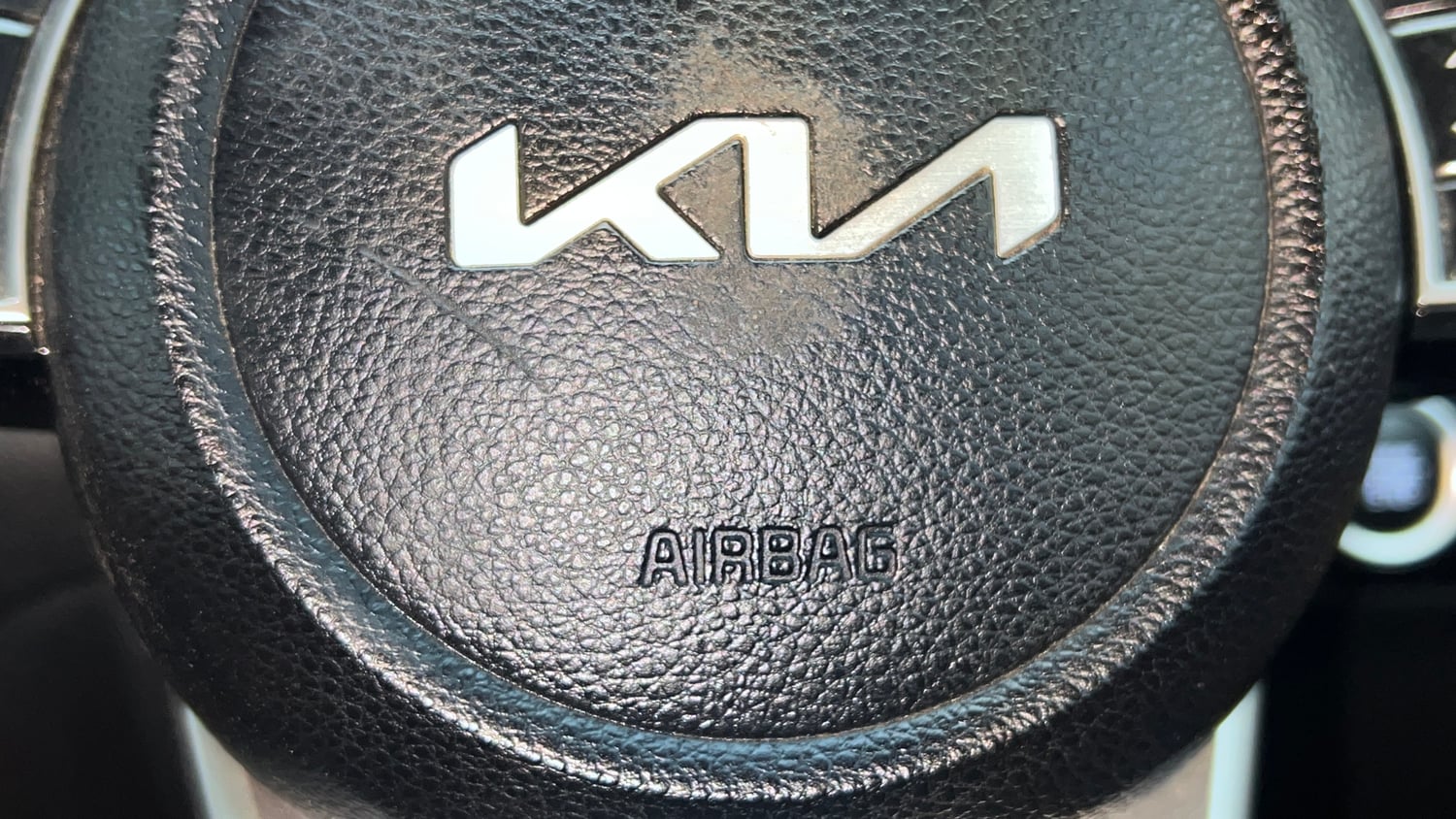 Used 2024 Kia Sonet HTX 1.0 Turbo Petrol DCT Petrol Automatic top_features Airbags