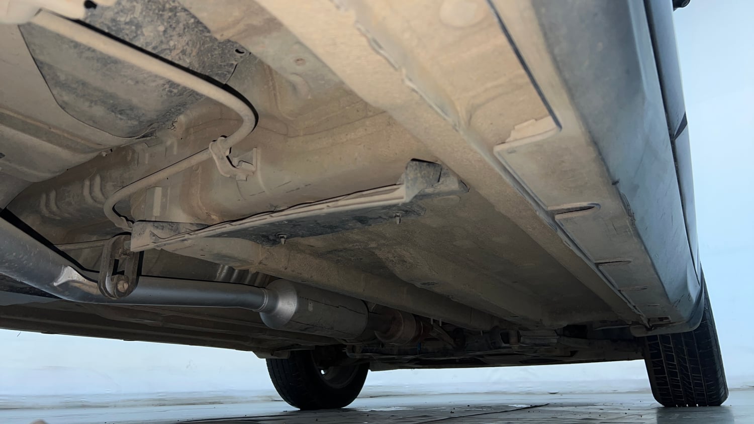 Used 2019 kia Seltos GTX Plus DCT 1.4 Petrol Automatic extra REAR RIGHT UNDERBODY VIEW