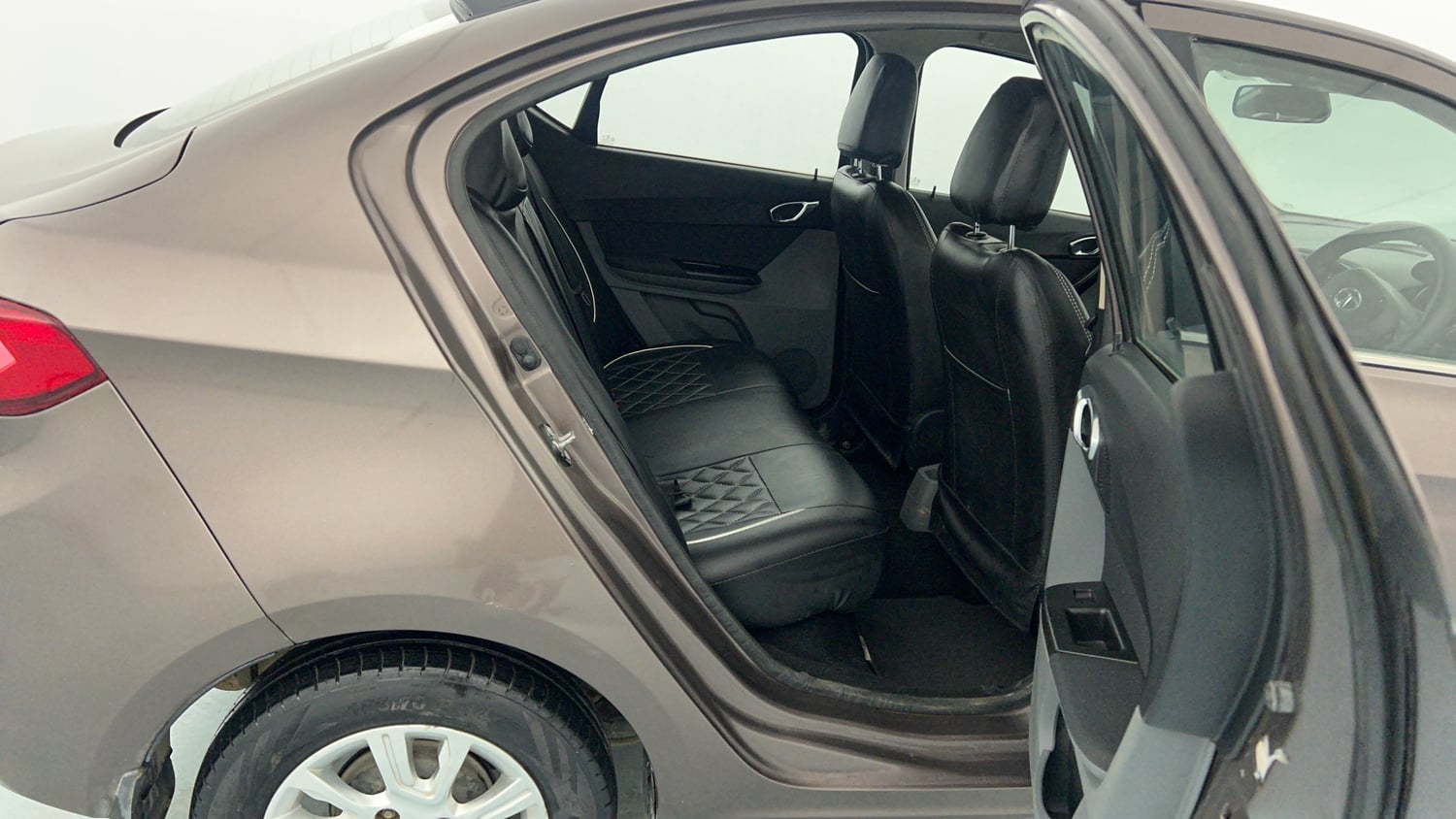 Used 2018 Tata Tigor Revotorq XZ (O) Diesel Manual interior RIGHT SIDE REAR DOOR CABIN VIEW