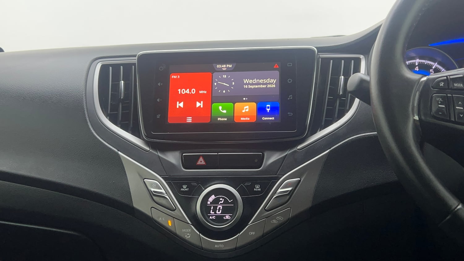 Used 2020 Toyota Glanza V CVT Petrol Automatic interior MUSIC SYSTEM & AC CONTROL VIEW