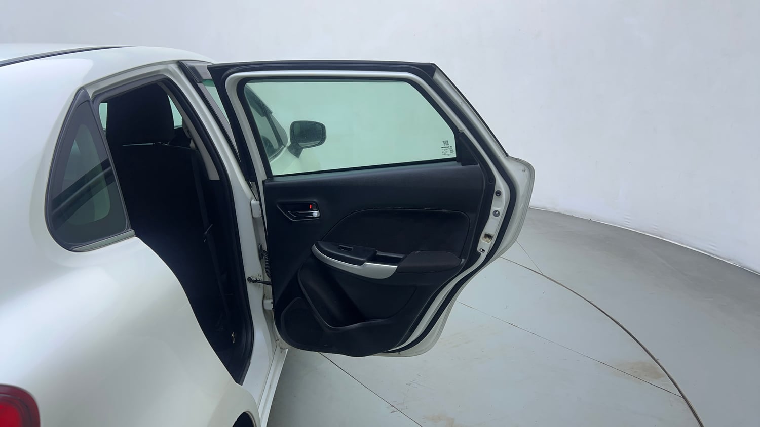 Used 2016 Maruti Suzuki Baleno Zeta 1.2 Petrol Manual interior RIGHT REAR DOOR OPEN VIEW