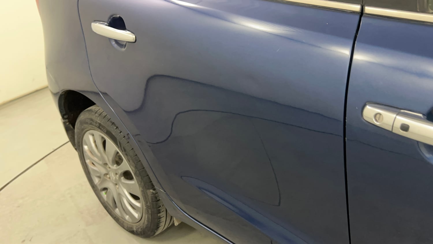 Used 2018 Maruti Suzuki Baleno Alpha 1.2 AT Petrol Automatic dents MINOR SCRATCH
