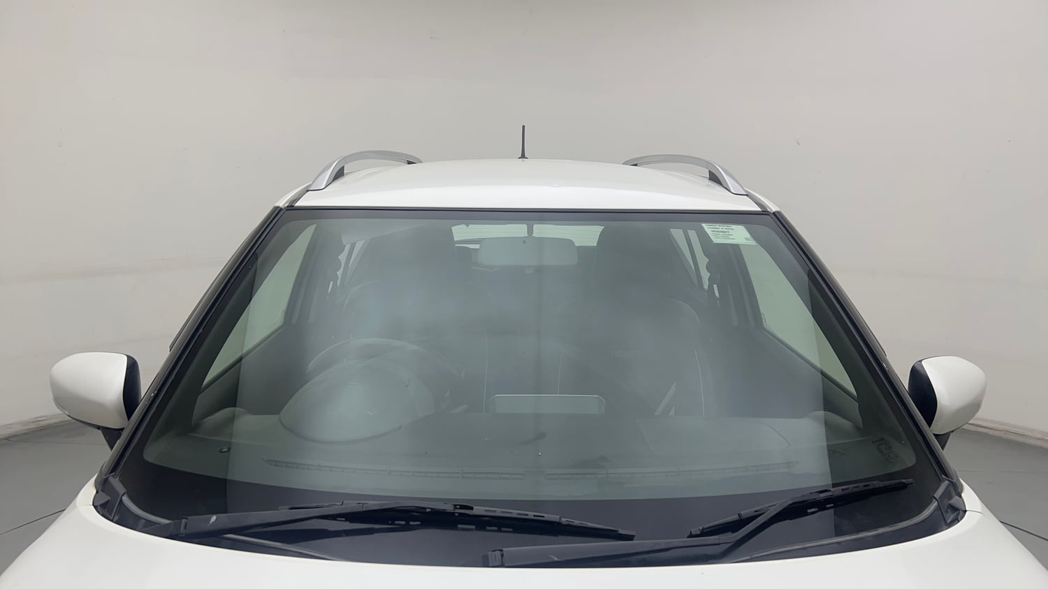Used 2019 Maruti Suzuki Ignis Alpha 1.2 AMT Petrol Automatic exterior FRONT WINDSHIELD VIEW