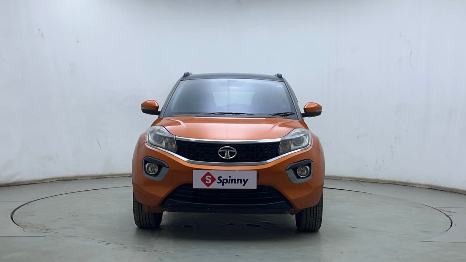 Used 2018 Tata Nexon XZA Plus Diesel Dual Tone Diesel Automatic exterior FRONT VIEW