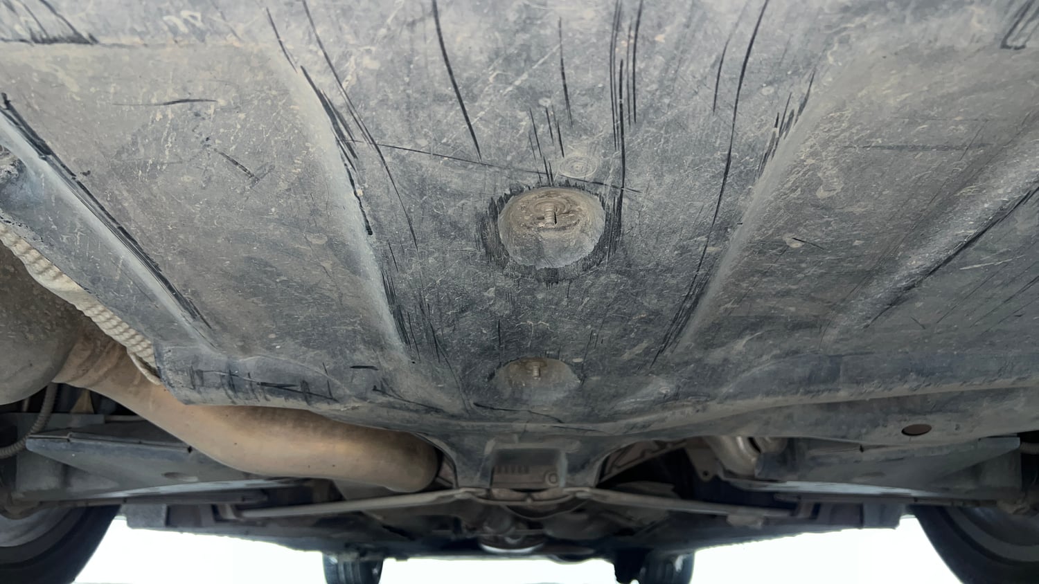 Used 2020 Mercedes-Benz S-Class (W222) S 350D Diesel Automatic extra REAR UNDERBODY VIEW (TAKEN FROM REAR)