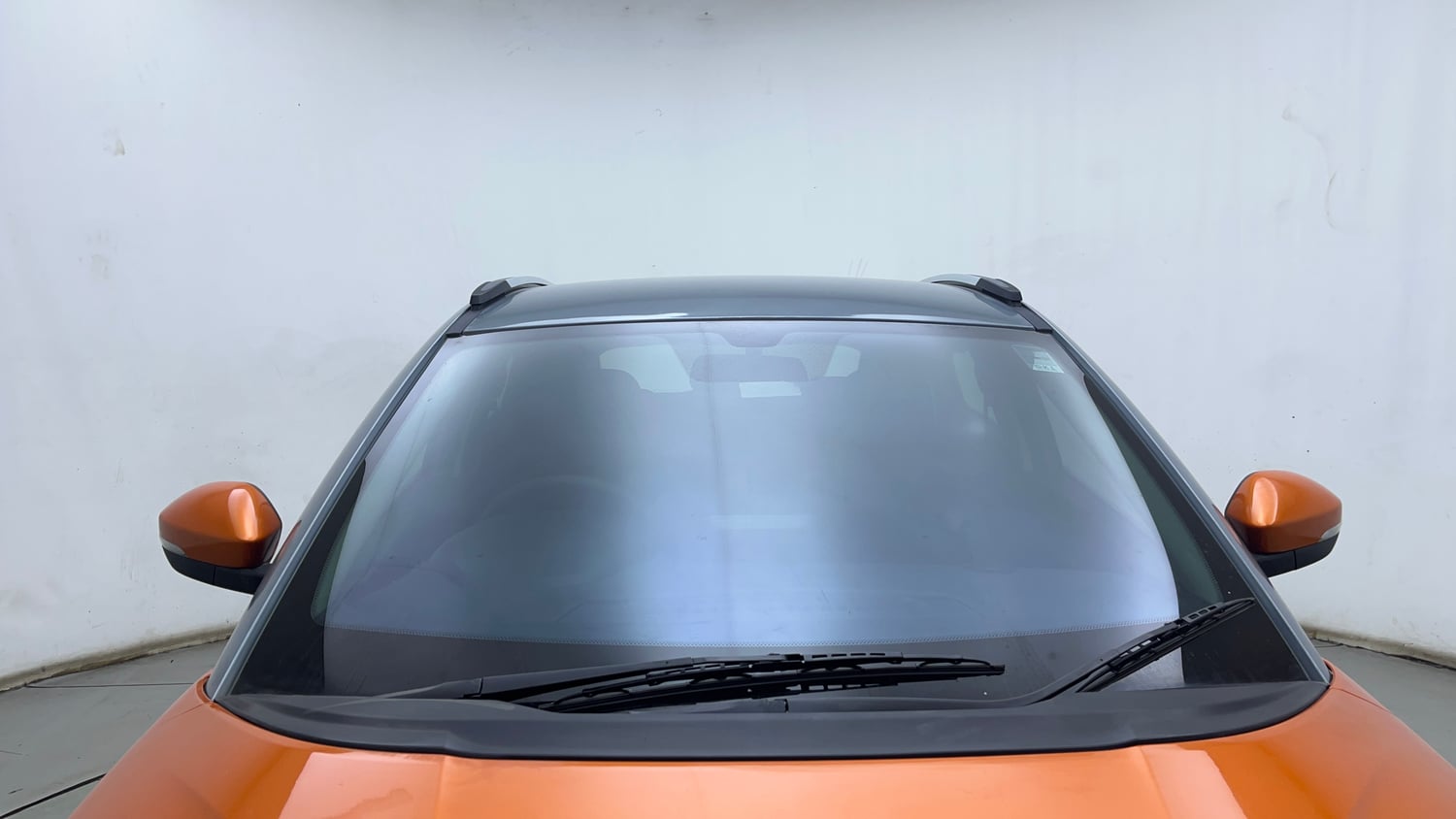 Used 2018 Tata Nexon XZA Plus Diesel Dual Tone Diesel Automatic exterior FRONT WINDSHIELD VIEW
