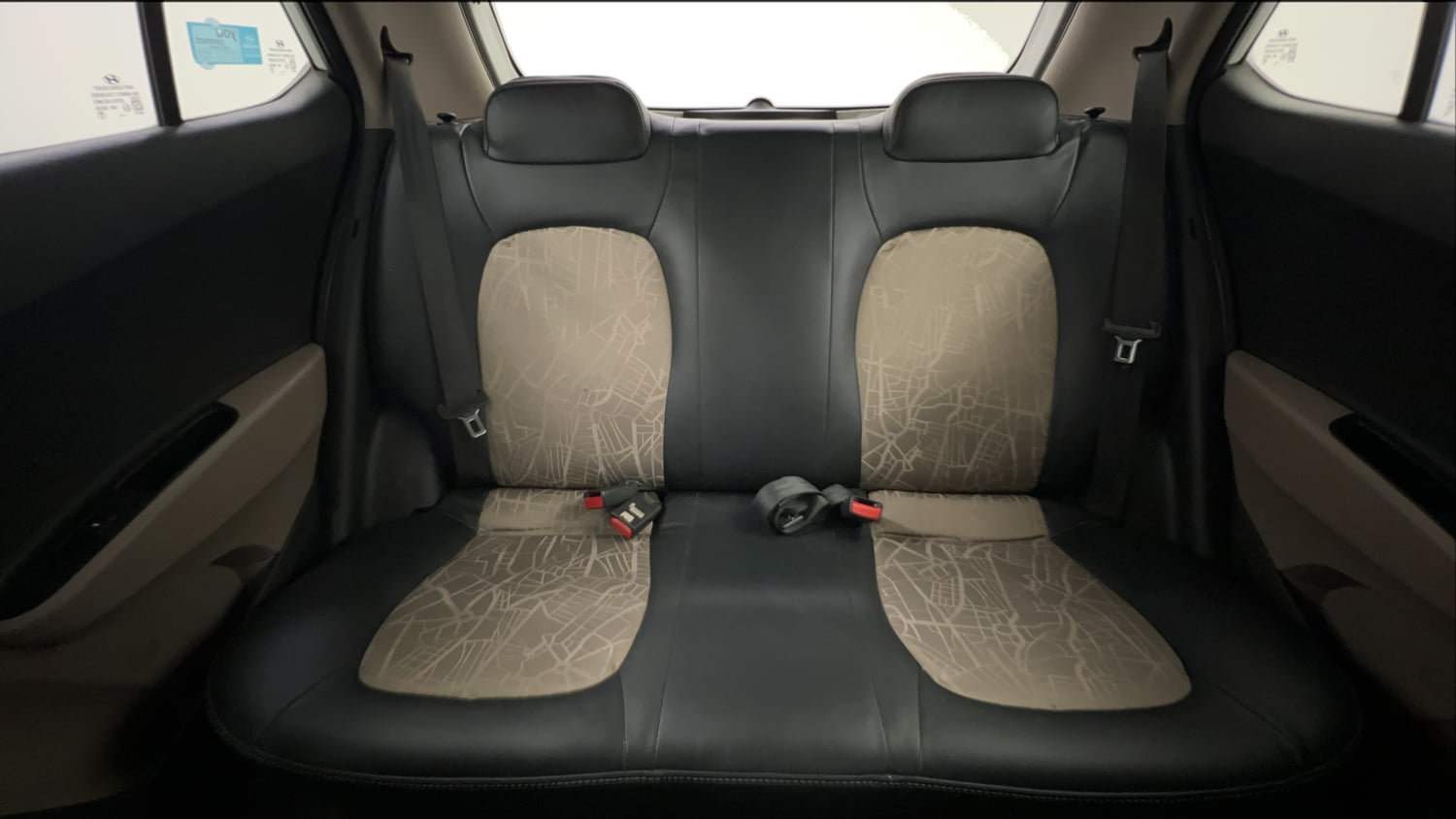 Used 2018 Hyundai Grand i10 Magna AT 1.2 Kappa VTVT Petrol Automatic interior REAR SEAT CONDITION VIEW