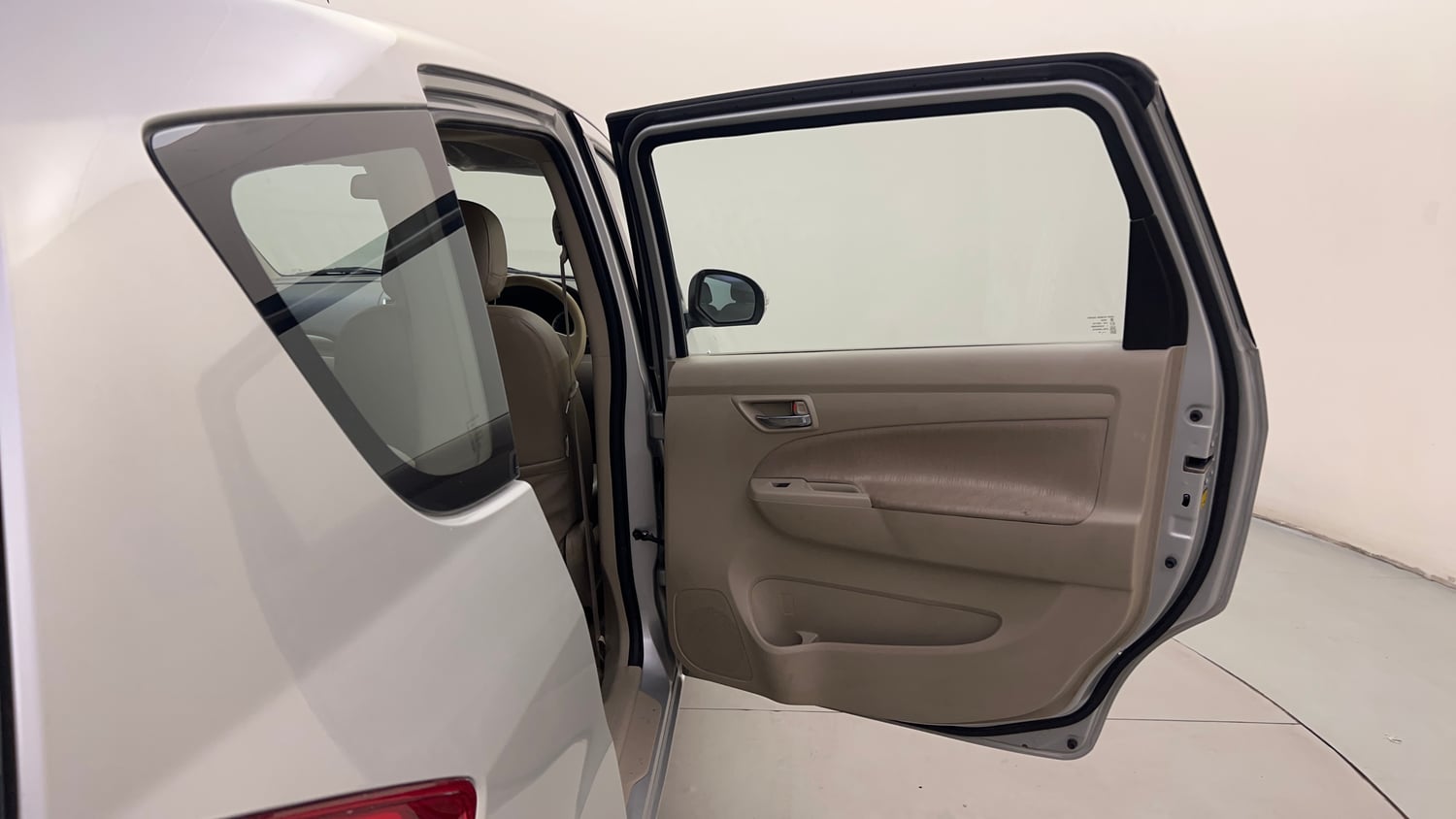 Used 2015 Maruti Suzuki Ertiga ZXi Petrol Manual interior RIGHT REAR DOOR OPEN VIEW