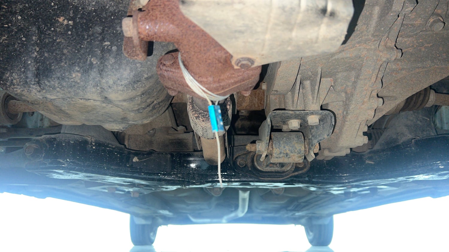 Used 2019 Hyundai Santro Magna CNG Cng Manual extra FRONT LEFT UNDERBODY VIEW