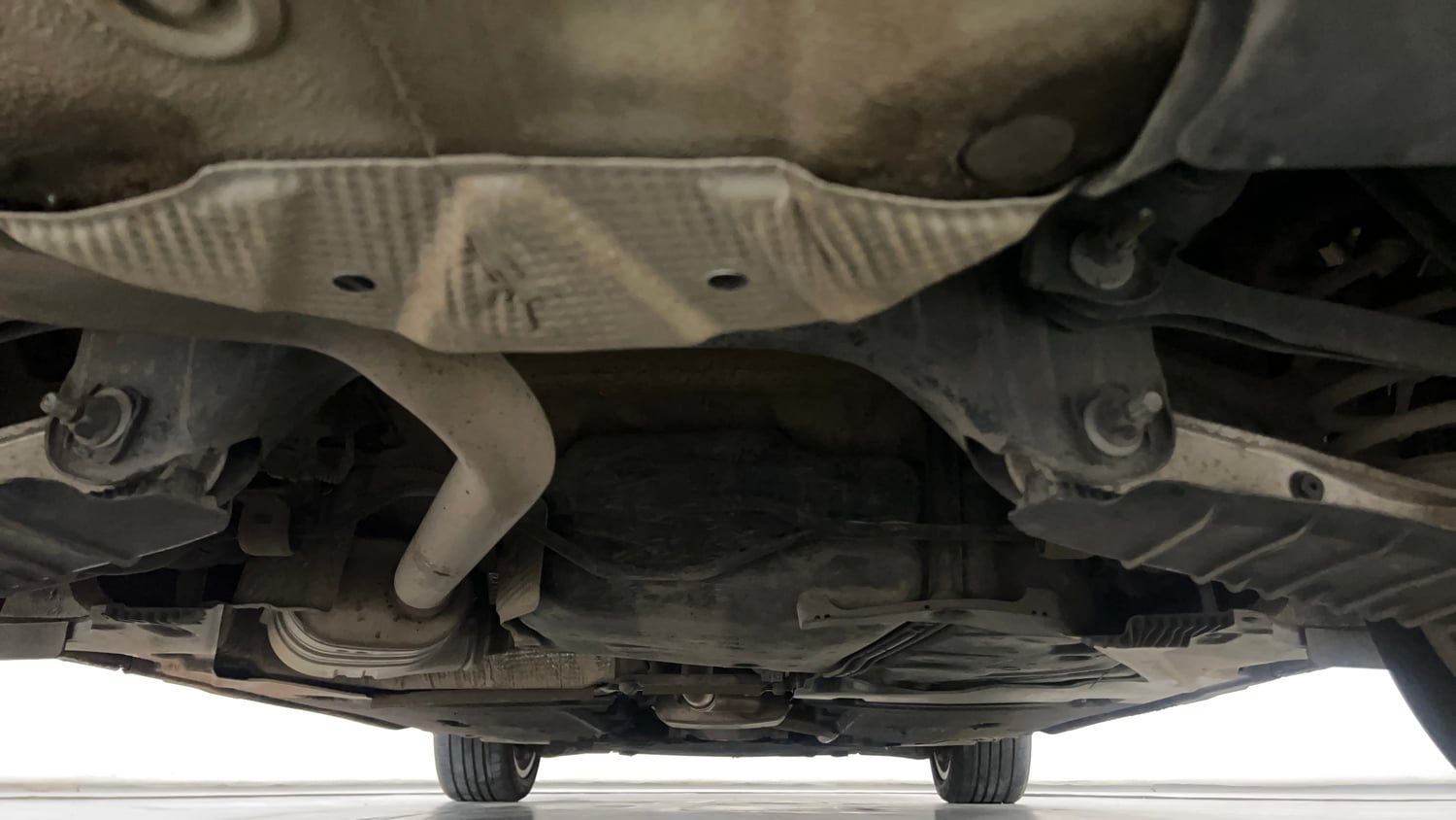 Used 2018 Audi A4 30 TFSI Premium Plus Petrol Automatic extra REAR UNDERBODY VIEW (TAKEN FROM REAR)