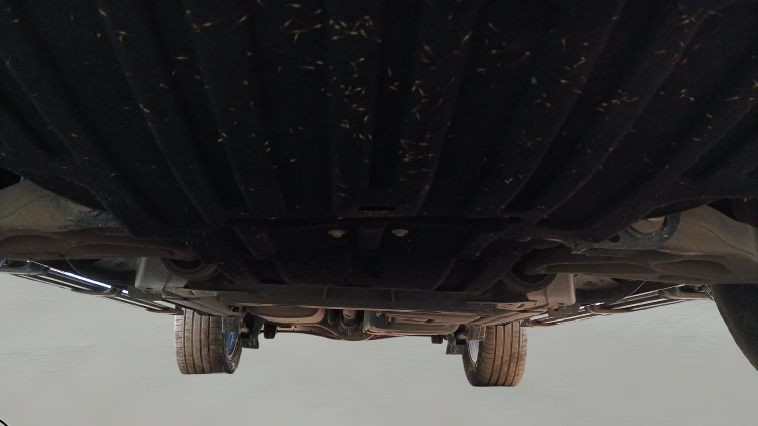 Used 2023 Mahindra Scorpio N Z8 L Diesel AT 4WD 7 STR Diesel Automatic extra FRONT LEFT UNDERBODY VIEW