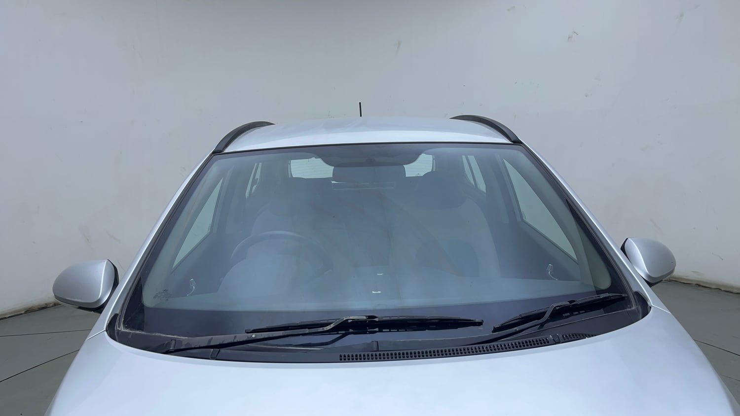 Used 2017 Hyundai Grand i10 Asta 1.2 Kappa VTVT Petrol Manual exterior FRONT WINDSHIELD VIEW