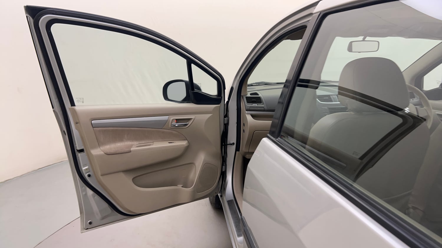 Used 2015 Maruti Suzuki Ertiga ZXi Petrol Manual interior LEFT FRONT DOOR OPEN VIEW