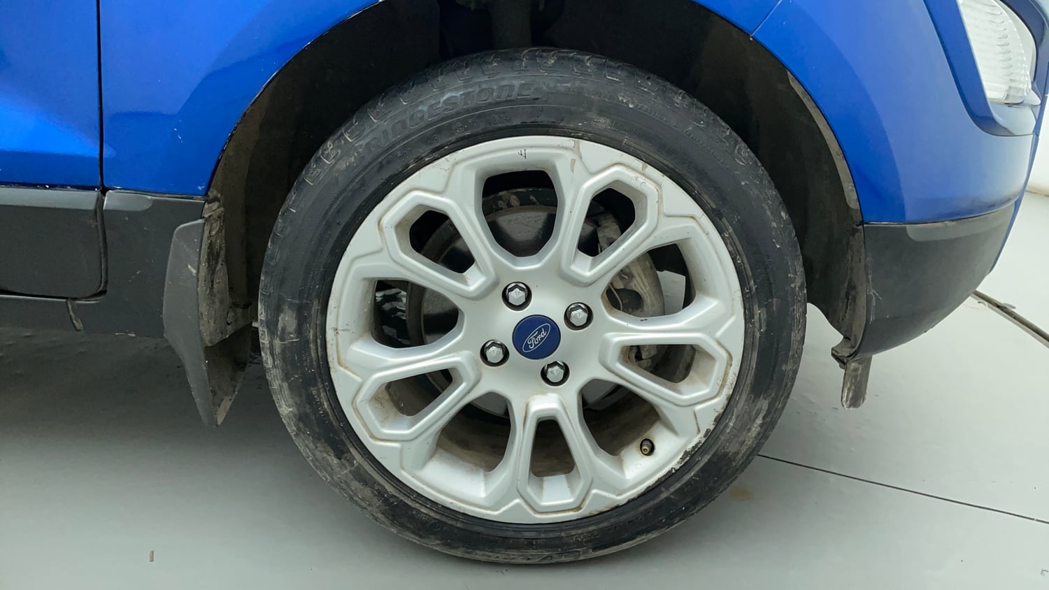 Used 2017 Ford EcoSport Titanium + 1.5L TDCi Diesel Manual tyres RIGHT FRONT TYRE RIM VIEW