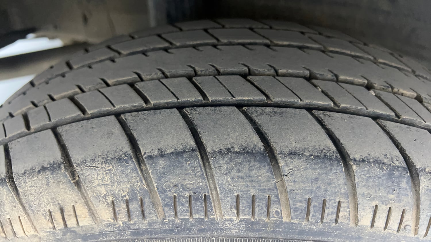 Used 2024 Honda Amaze S 1.2 Petrol MT Petrol Manual tyres RIGHT REAR TYRE TREAD VIEW