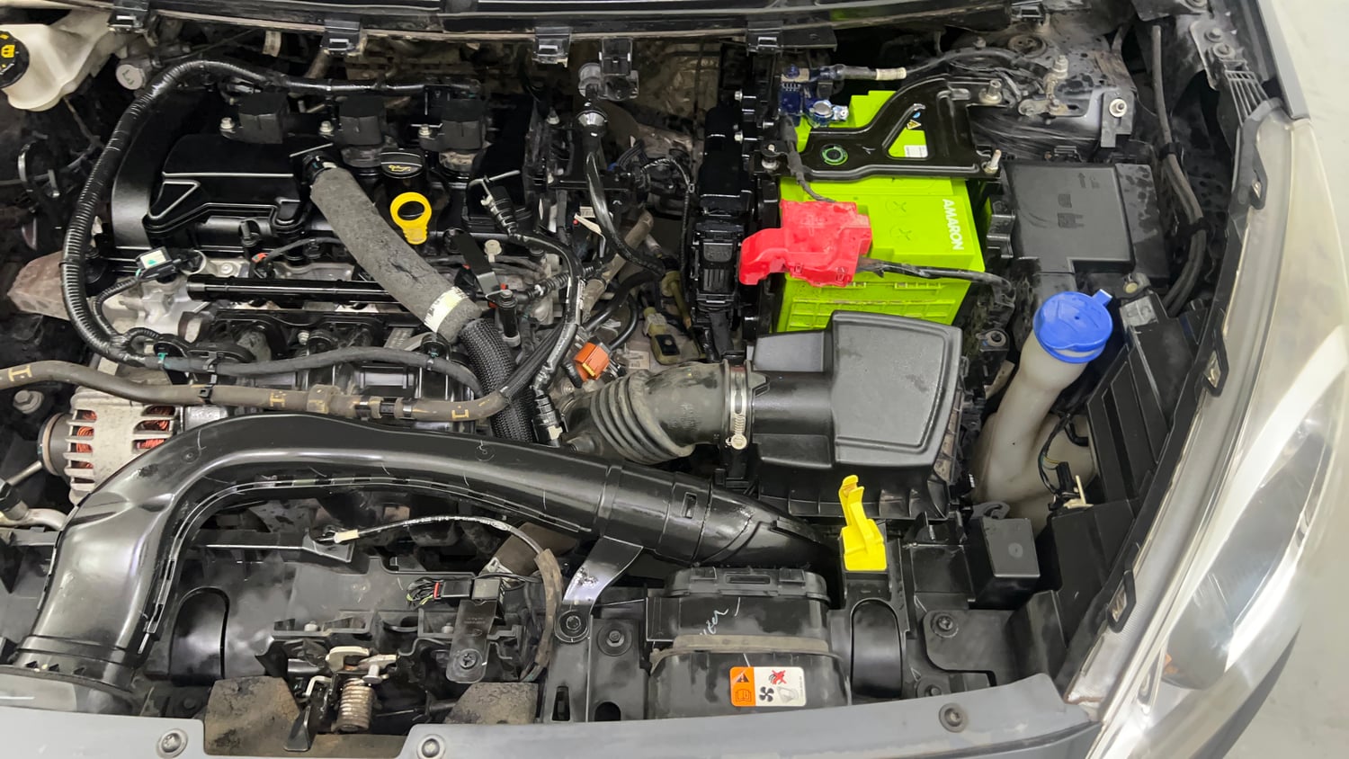 Used 2018 Ford Freestyle Titanium Plus 1.2 Ti-VCT Petrol Manual engine ENGINE LEFT SIDE VIEW