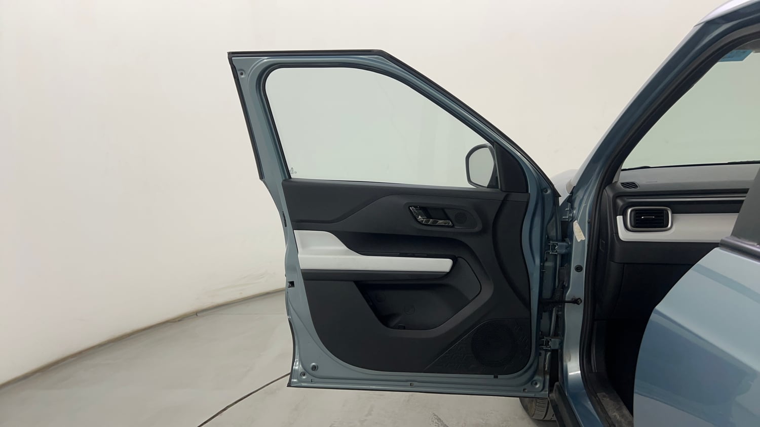 Used 2022 Tata Punch Accomplished AMT Petrol Automatic interior LEFT FRONT DOOR OPEN VIEW