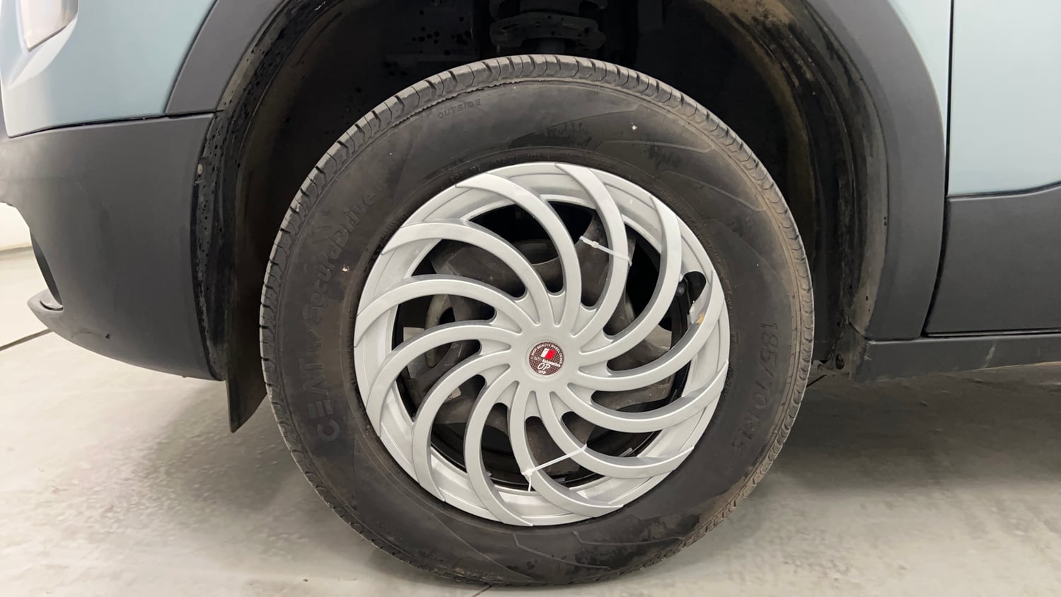 Used 2022 Tata Punch Accomplished AMT Petrol Automatic tyres LEFT FRONT TYRE RIM VIEW