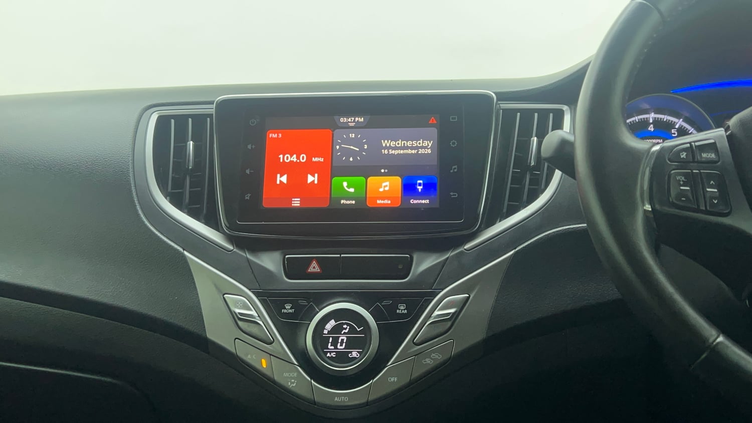 Used 2020 Toyota Glanza V CVT Petrol Automatic top_features Integrated (in-dash) music system