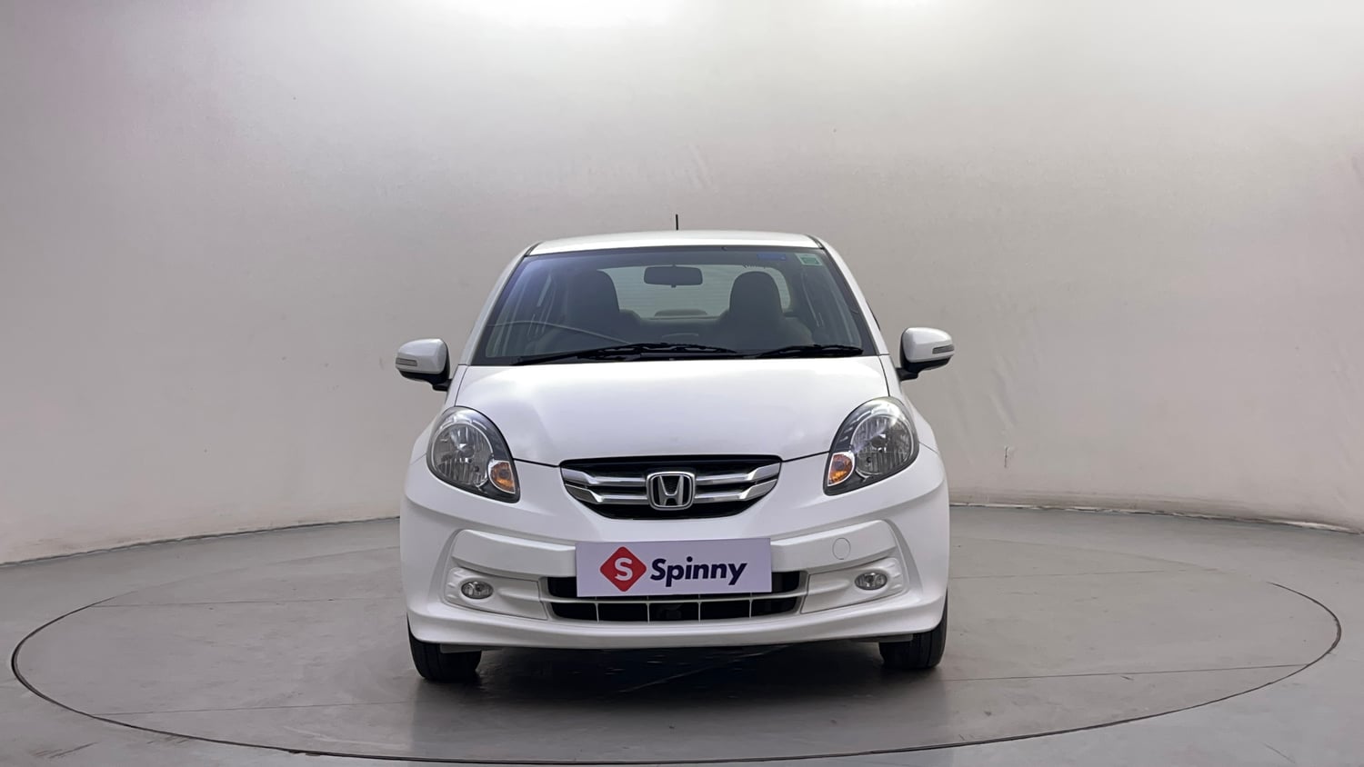 Used 2014 Honda Amaze 1.2 VX AT i-VTEC Petrol Automatic exterior FRONT VIEW