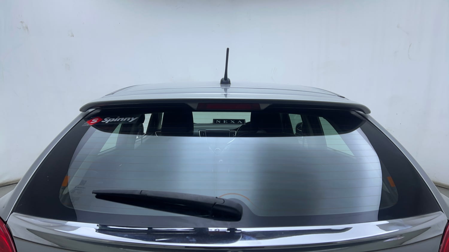 Used 2015 Maruti Suzuki Baleno Alpha 1.2 Petrol Manual exterior BACK WINDSHIELD VIEW