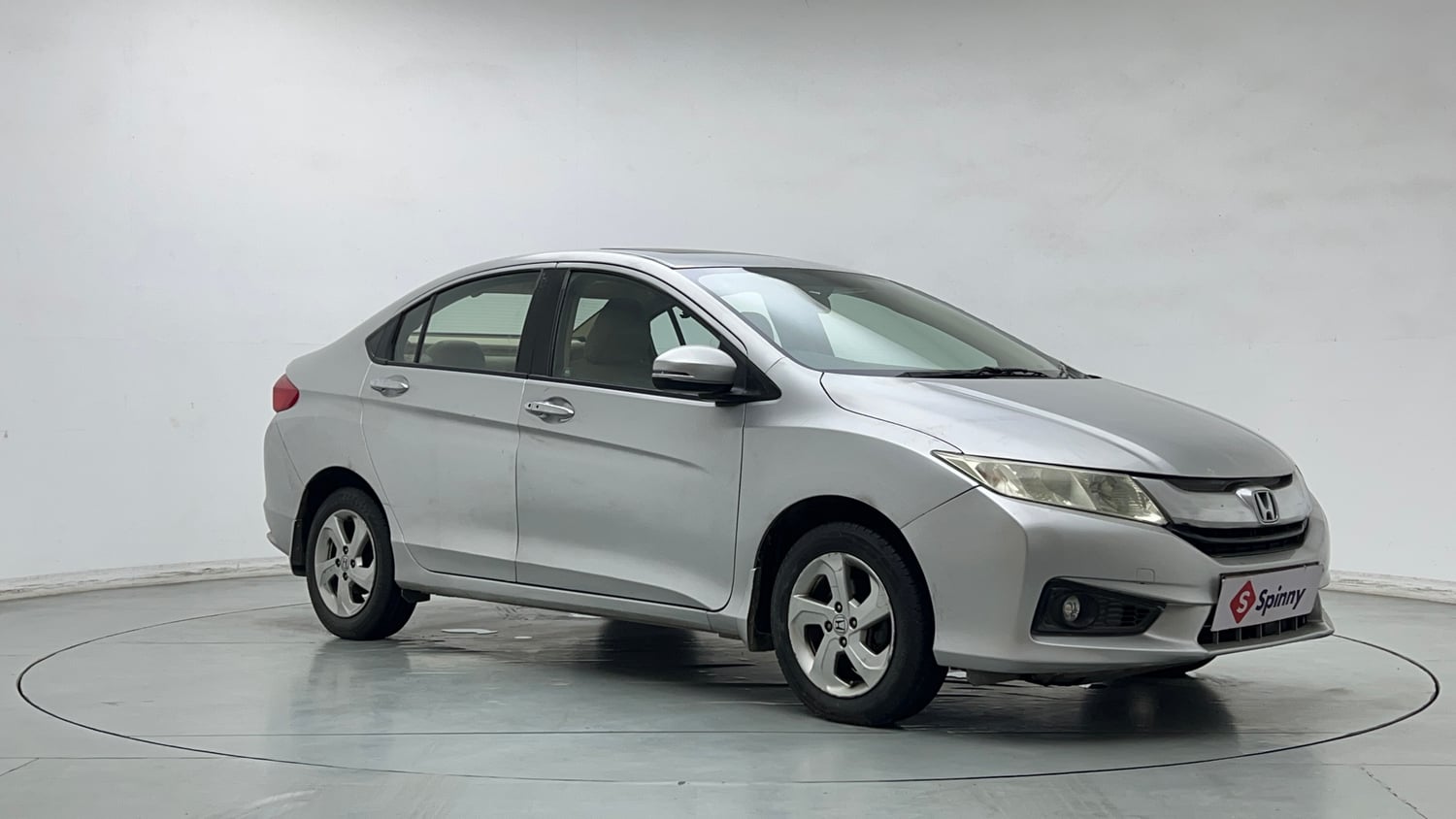 Used 2014 Honda City VX CVT Petrol Automatic exterior RIGHT FRONT CORNER VIEW