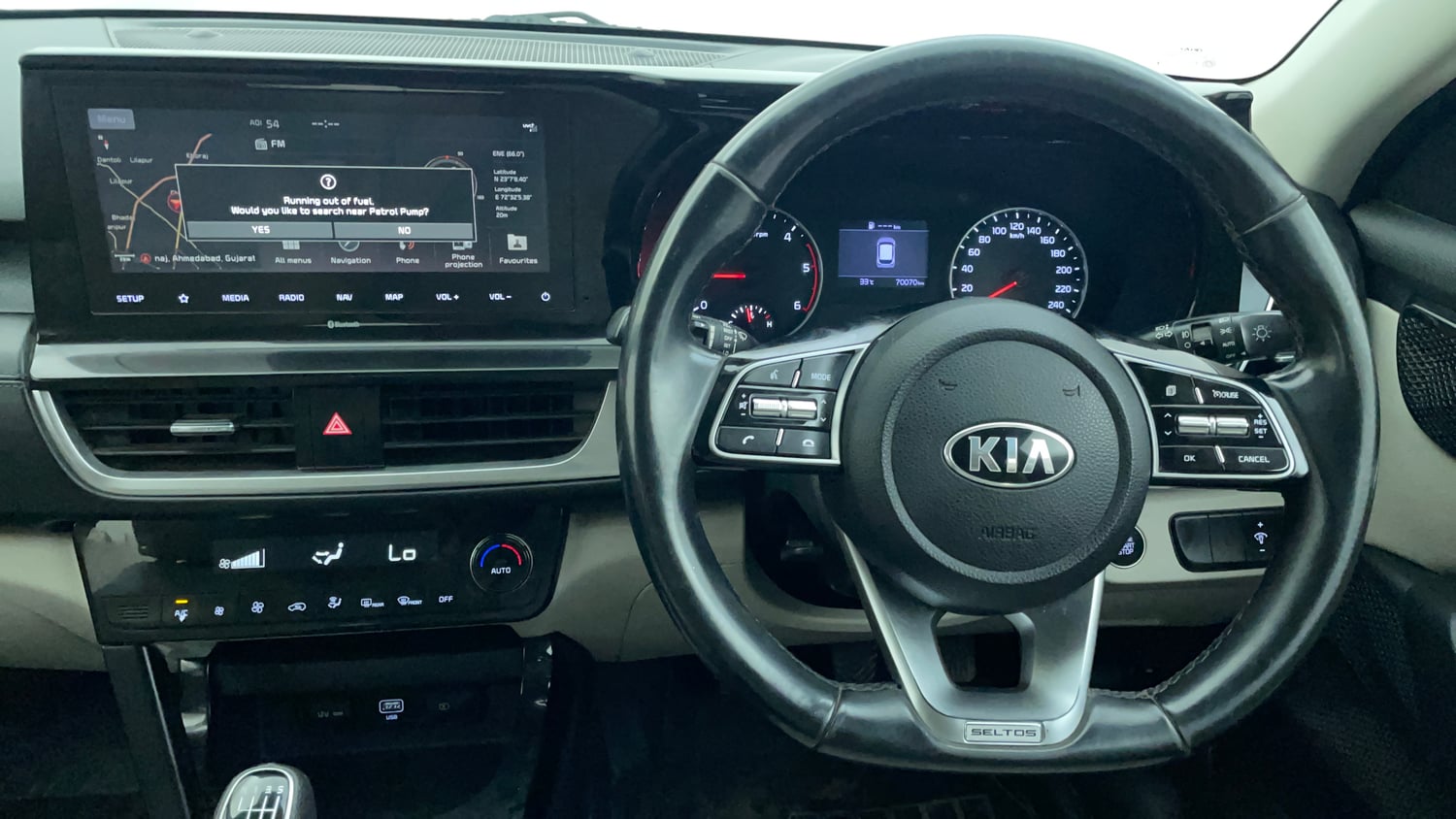 Used 2019 Kia Seltos HTX 1.5 Diesel Diesel Manual interior STEERING VIEW