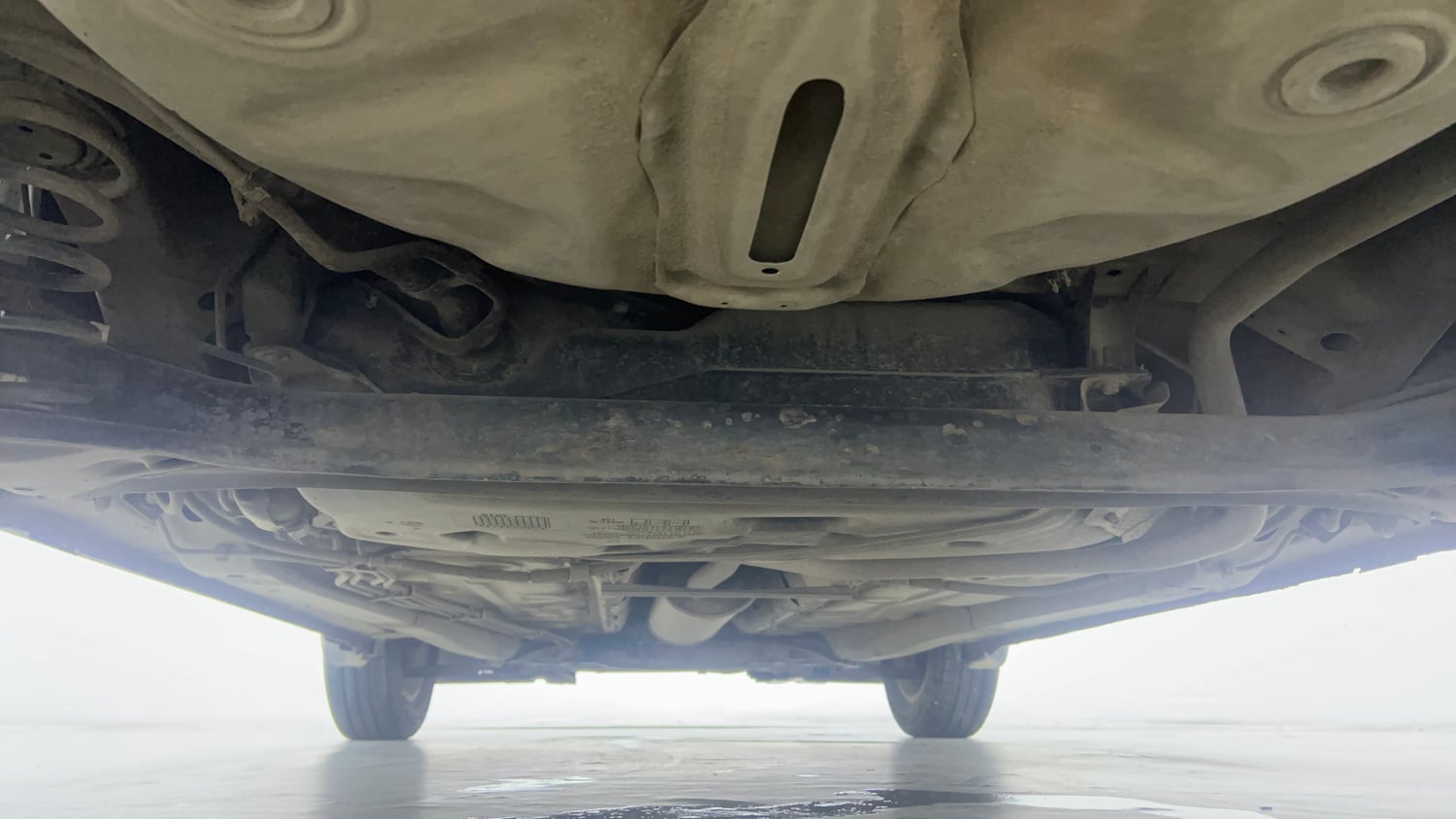 Used 2018 Maruti Suzuki Dzire ZXi Plus AMT Petrol Automatic extra REAR UNDERBODY VIEW (TAKEN FROM REAR)