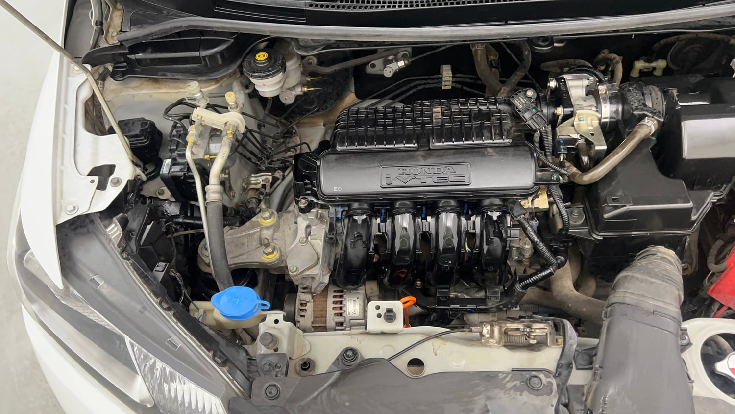 Used 2016 Honda Jazz VX Petrol Petrol Manual engine ENGINE RIGHT SIDE VIEW