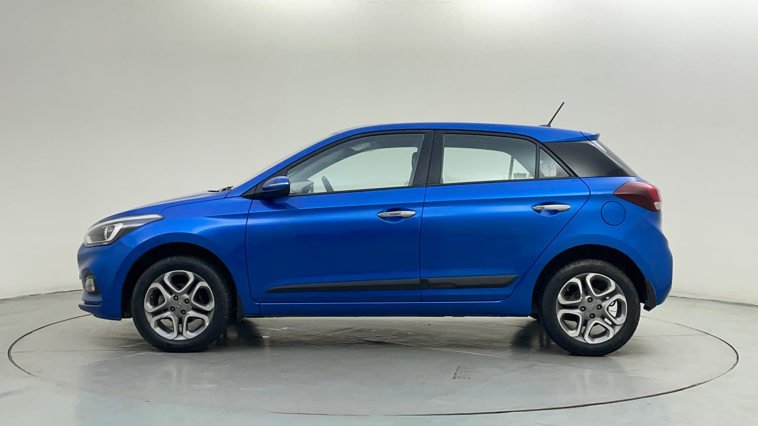 Used 2019 Hyundai Elite i20 Asta 1.2 (O) Petrol Manual exterior LEFT SIDE VIEW