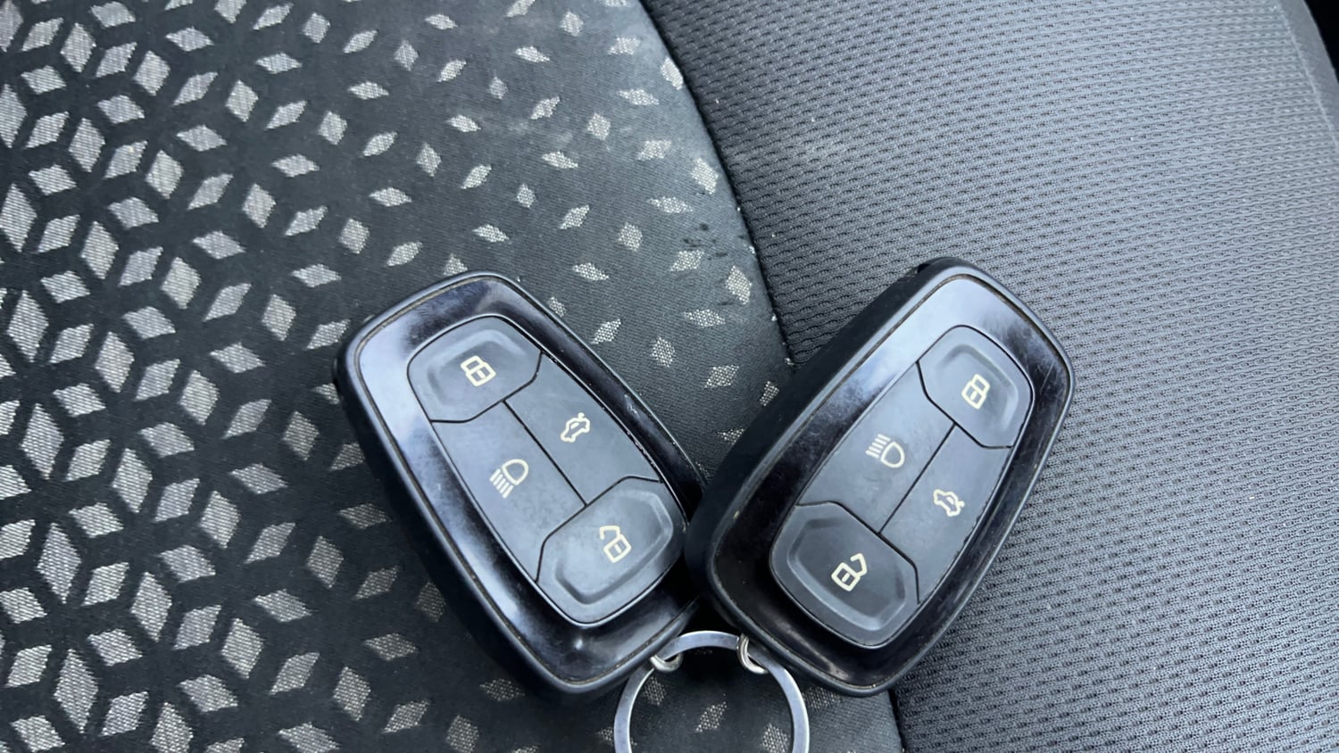 Used 2018 Tata Nexon XZ Plus Petrol Manual extra CAR KEY VIEW
