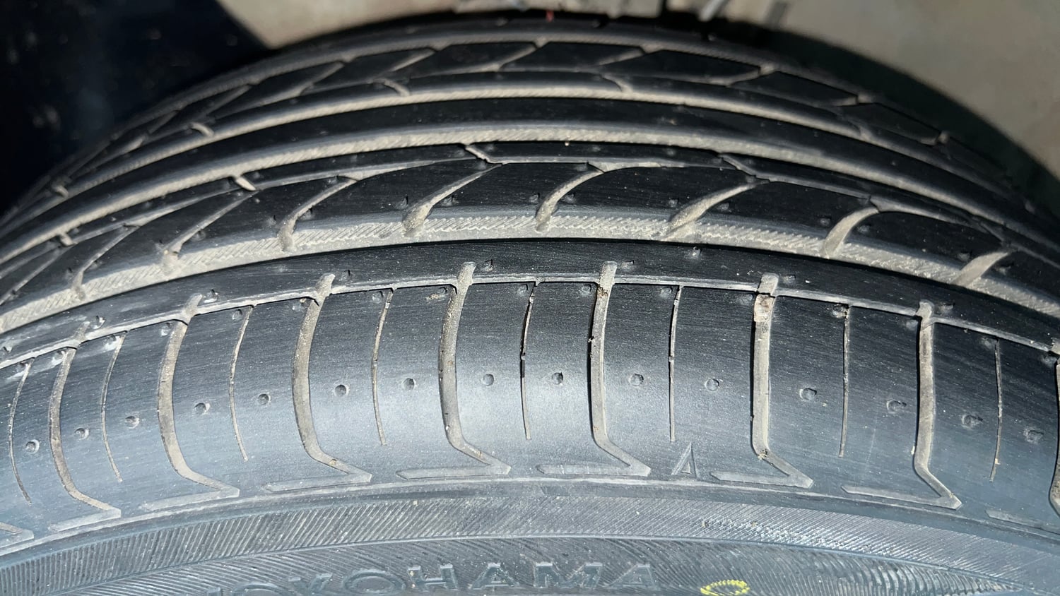 Used 2019 Hyundai i20 Active 1.2 SX Petrol Manual tyres LEFT FRONT TYRE TREAD VIEW