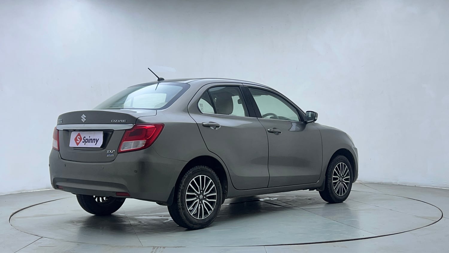 Used 2018 Maruti Suzuki Dzire ZXi Plus AMT Petrol Automatic exterior RIGHT REAR CORNER VIEW