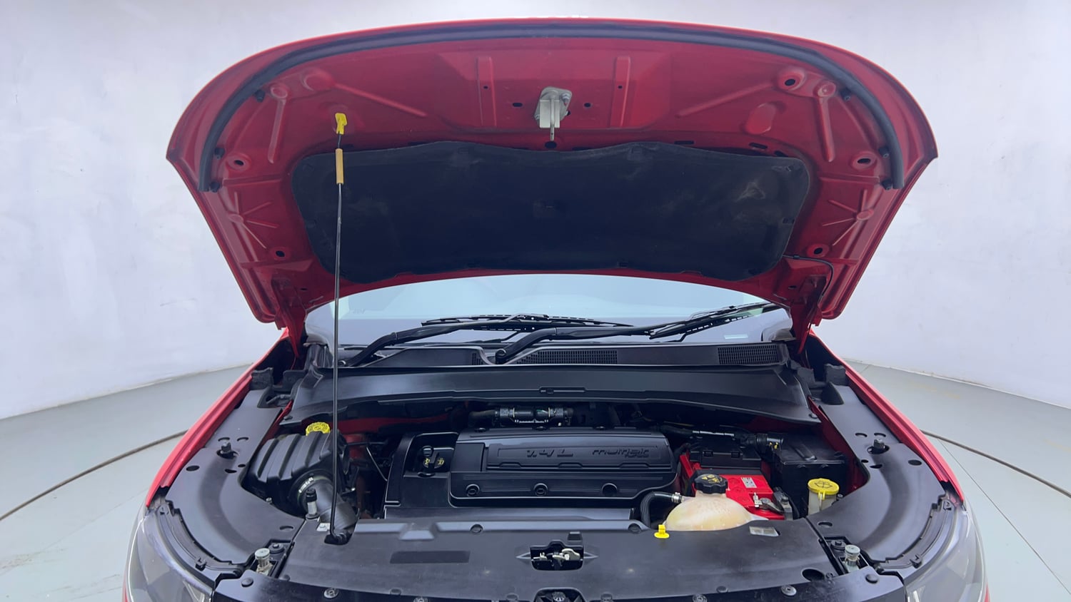 Used 2019 Jeep Compass Sport 1.4 Petrol Petrol Manual engine ENGINE & BONNET OPEN FRONT VIEW