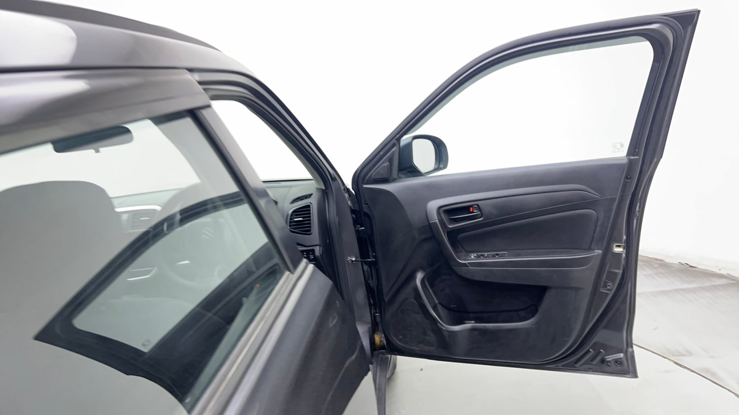Used 2020 Maruti Suzuki Vitara Brezza VXi AT SHVS Petrol Automatic interior RIGHT FRONT DOOR OPEN VIEW