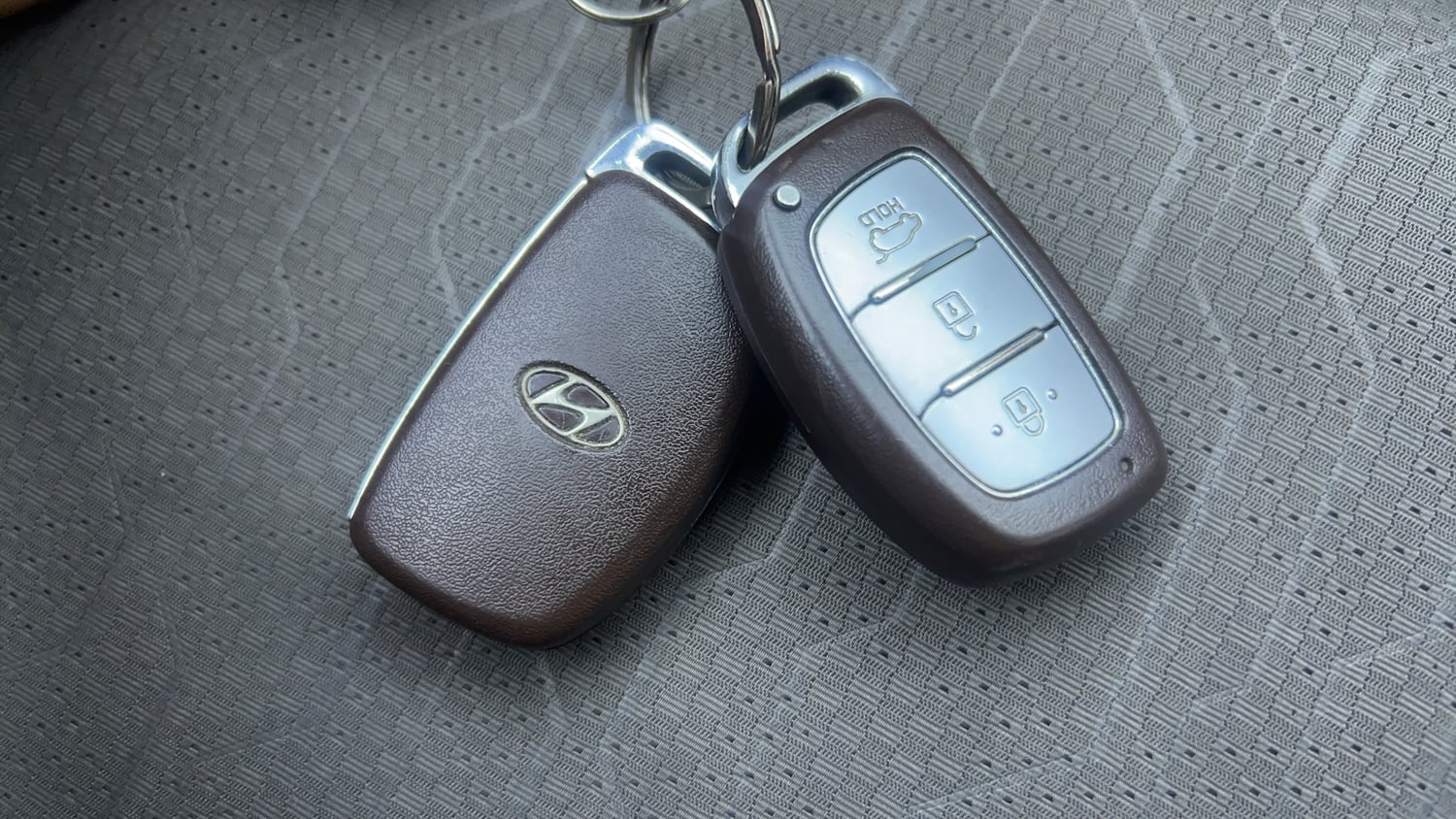 Used 2019 Hyundai Creta SX 1.6 AT Petrol Petrol Automatic extra CAR KEY VIEW