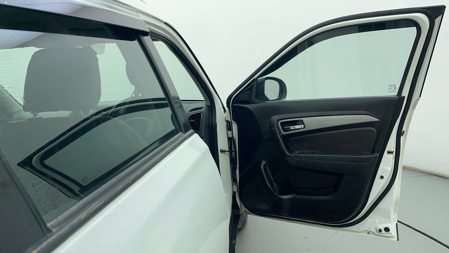 Used 2019 maruti-suzuki Vitara Brezza ZDi Plus AGS Diesel Automatic interior RIGHT FRONT DOOR OPEN VIEW