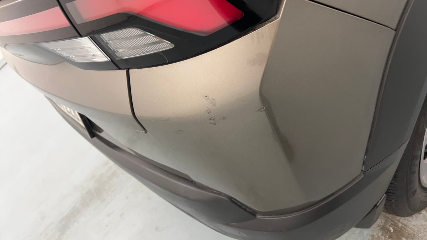 Used 2025 Maruti Suzuki Brezza VXi Petrol Manual dents MINOR SCRATCH