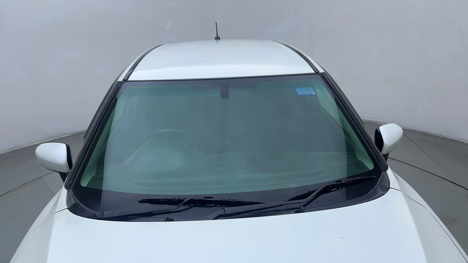 Used 2016 Maruti Suzuki Baleno Zeta 1.2 Petrol Manual exterior FRONT WINDSHIELD VIEW