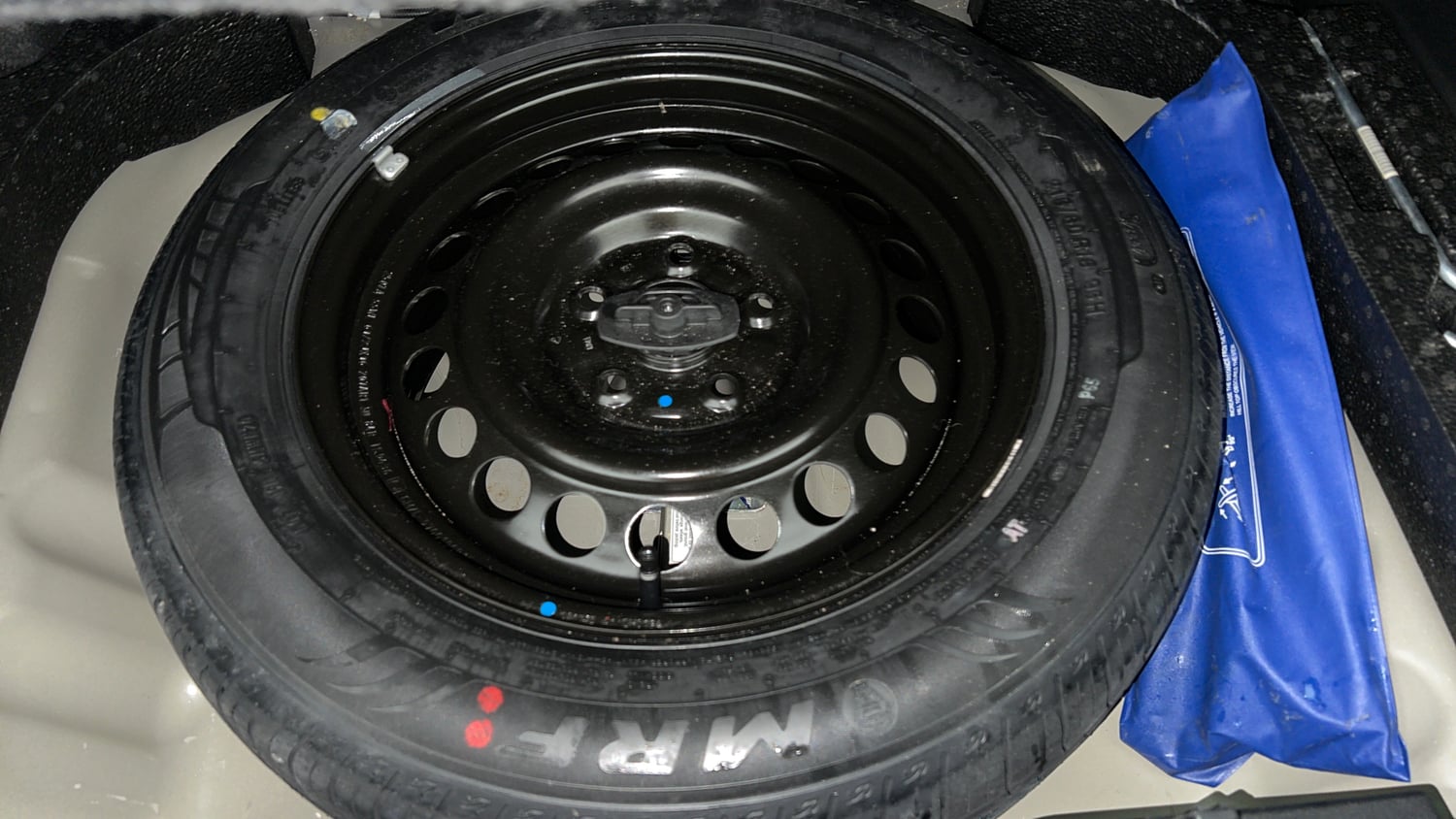 Used 2025 Maruti Suzuki Brezza VXi Petrol Manual tyres SPARE TYRE VIEW
