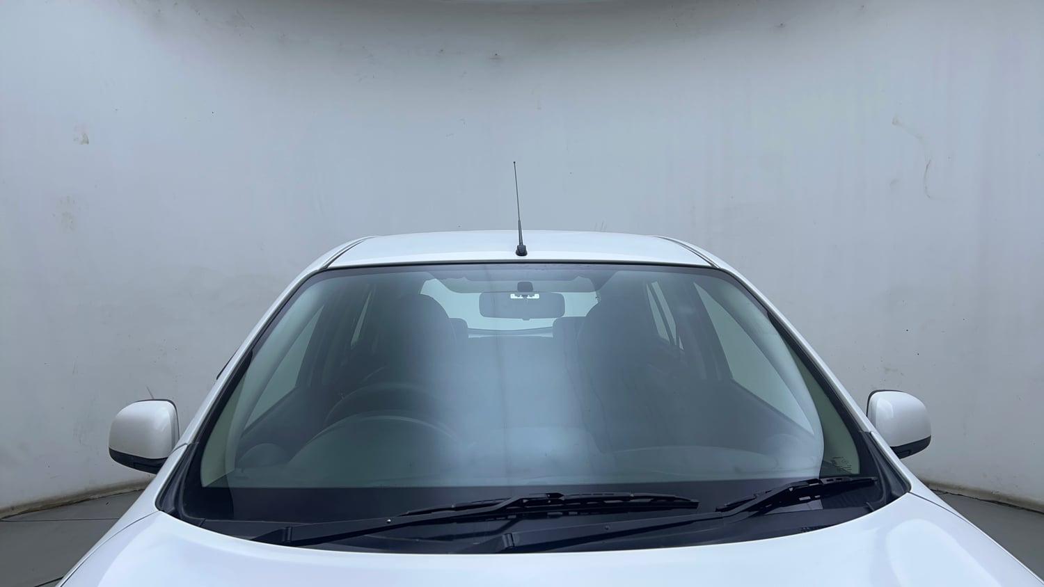 Used 2018 Nissan Micra XL Diesel Diesel Manual exterior FRONT WINDSHIELD VIEW