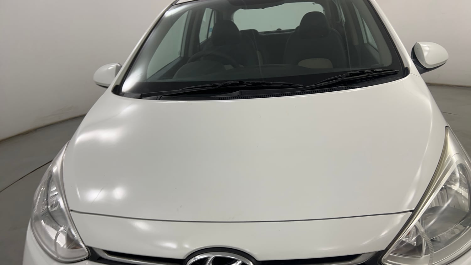 Used 2018 Hyundai Grand i10 Magna AT 1.2 Kappa VTVT Petrol Automatic dents MINOR SCRATCH