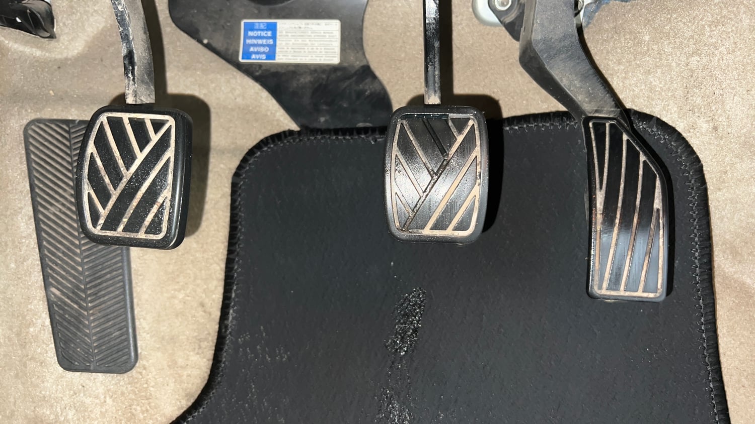 Used 2018 Maruti Suzuki Ciaz Alpha Hybrid 1.5 Petrol Manual interior PEDALS VIEW