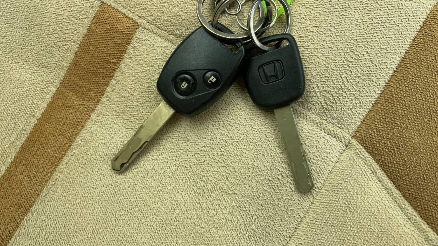 Used 2014 Honda Amaze 1.2 S i-VTEC Petrol Manual extra CAR KEY VIEW