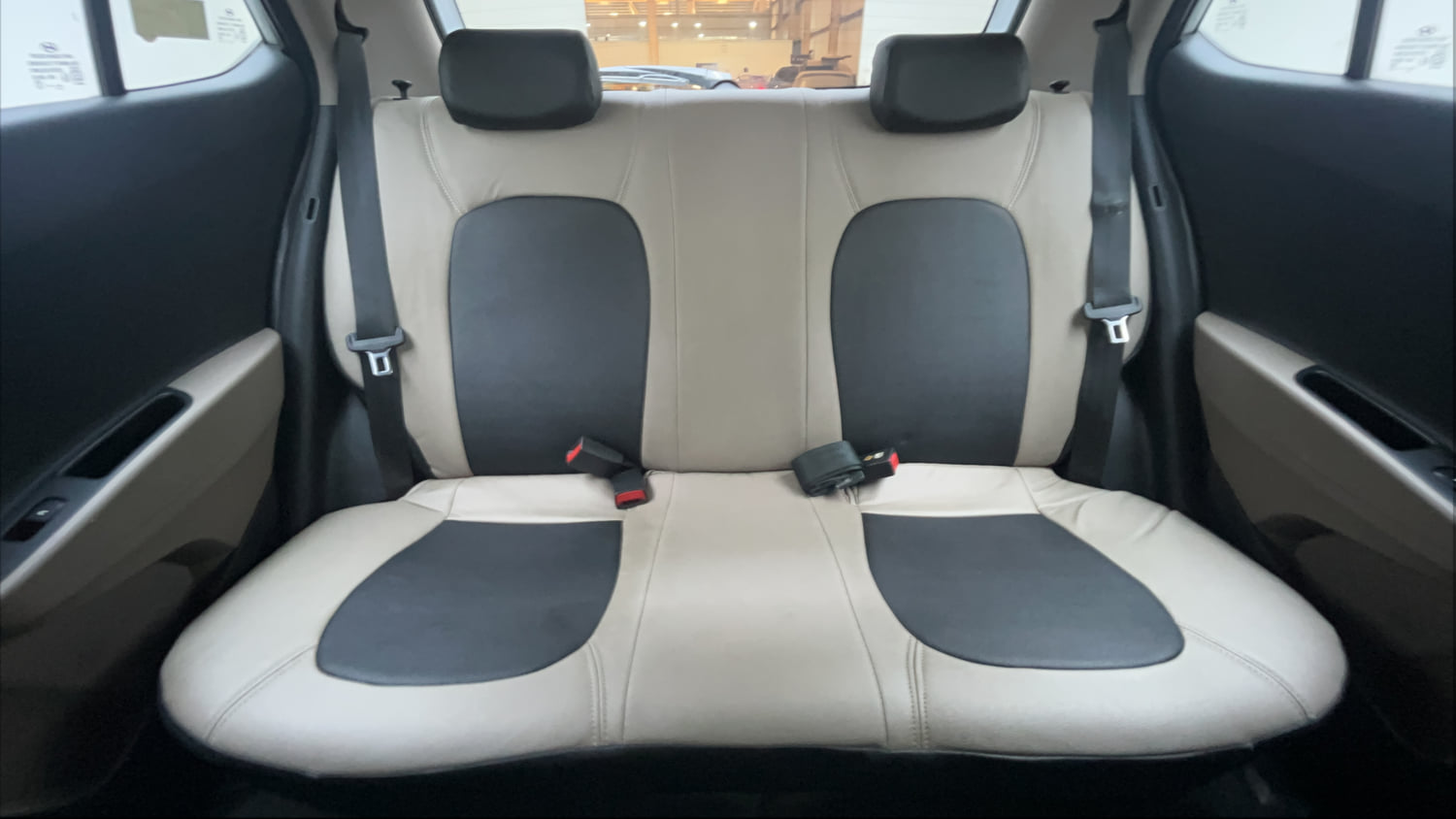Used 2017 Hyundai Grand i10 Asta 1.2 Kappa VTVT Petrol Manual interior REAR SEAT CONDITION VIEW
