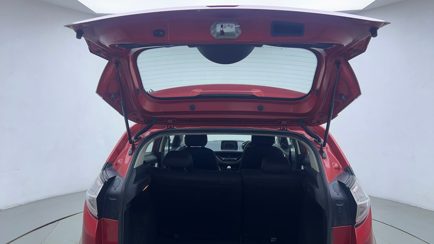 Used 2018 Tata Nexon XZ Plus Petrol Manual interior DICKY DOOR OPEN VIEW
