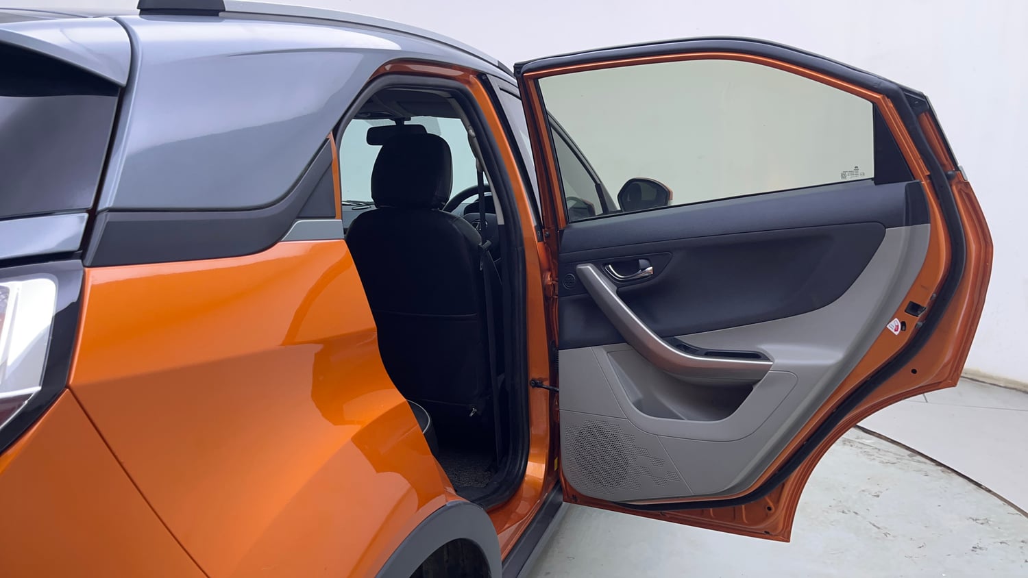 Used 2018 Tata Nexon XZA Plus Diesel Dual Tone Diesel Automatic interior RIGHT REAR DOOR OPEN VIEW