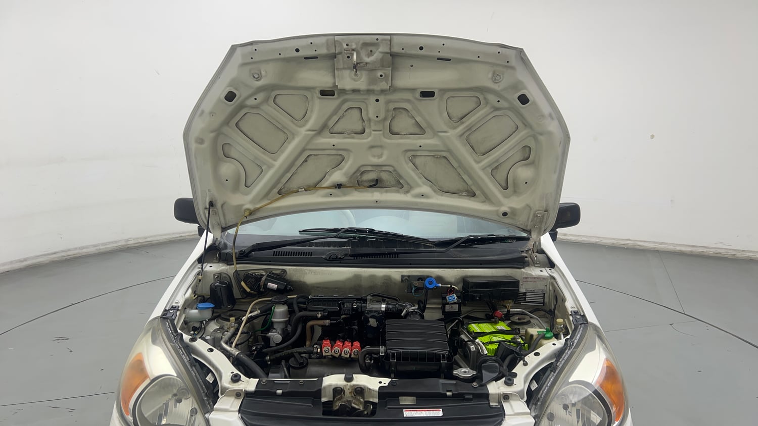 Used 2019 Maruti Suzuki Alto 800 LXI CNG (outside fitted) Cng Manual engine ENGINE & BONNET OPEN FRONT VIEW