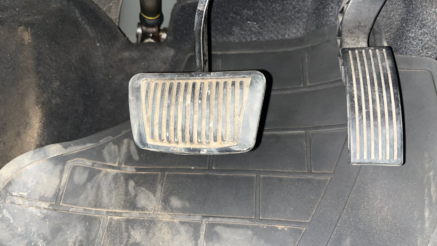 Used 2019 Hyundai Venue SX Plus 1.0 Turbo DCT Petrol Automatic interior PEDALS VIEW