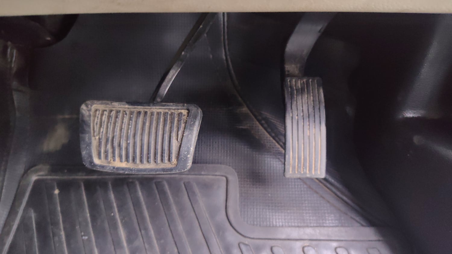 Used 2019 Hyundai Santro Sportz AMT Petrol Automatic interior PEDALS VIEW